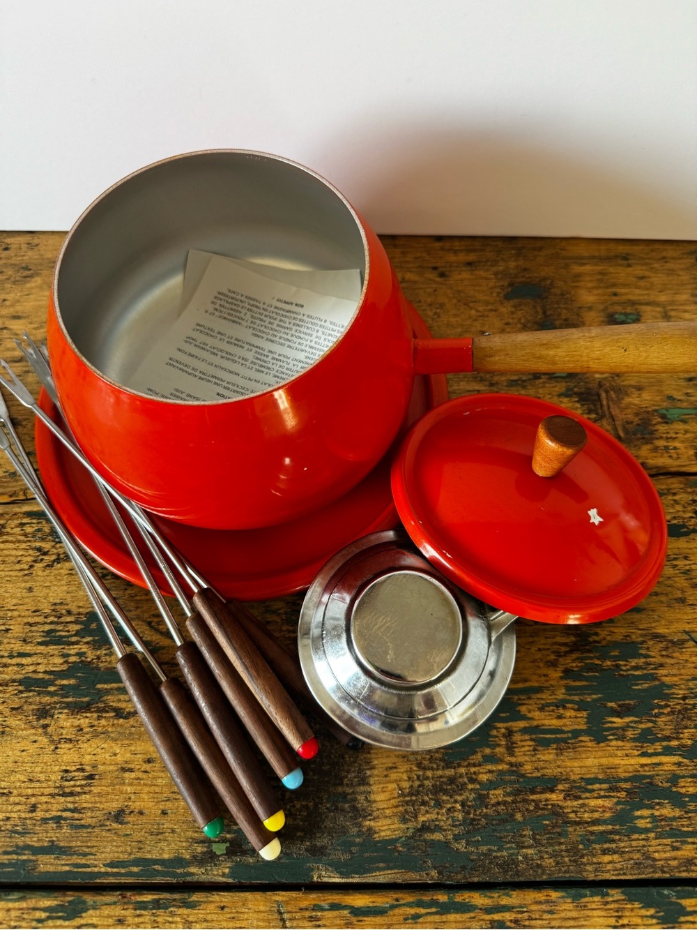 Orange Enamel Chocolate Fondue Pot with Wooden Handle - Brand Unspecified - Picture 3 of 14